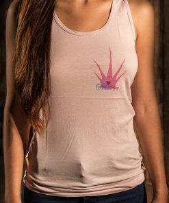 camiseta tirantes rosa de Mala Rodríguez.